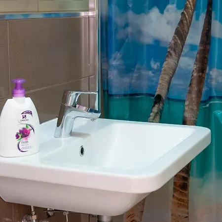 Апартаменти Suncica *